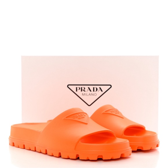 Prada Triangle Logo Slide Sandals Papaya Orange Size 42 EU / 9 US NIB - Picture 1 of 11